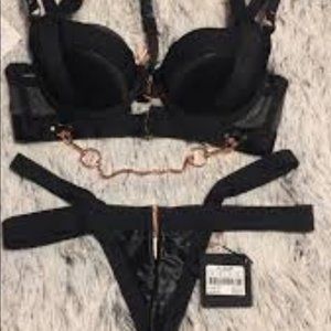 Kit Bondage Manchettes Rose Mat Honey Birdette - édition Limitée Kukuro Blush